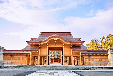 新潟県総鎮護新潟縣護國神社